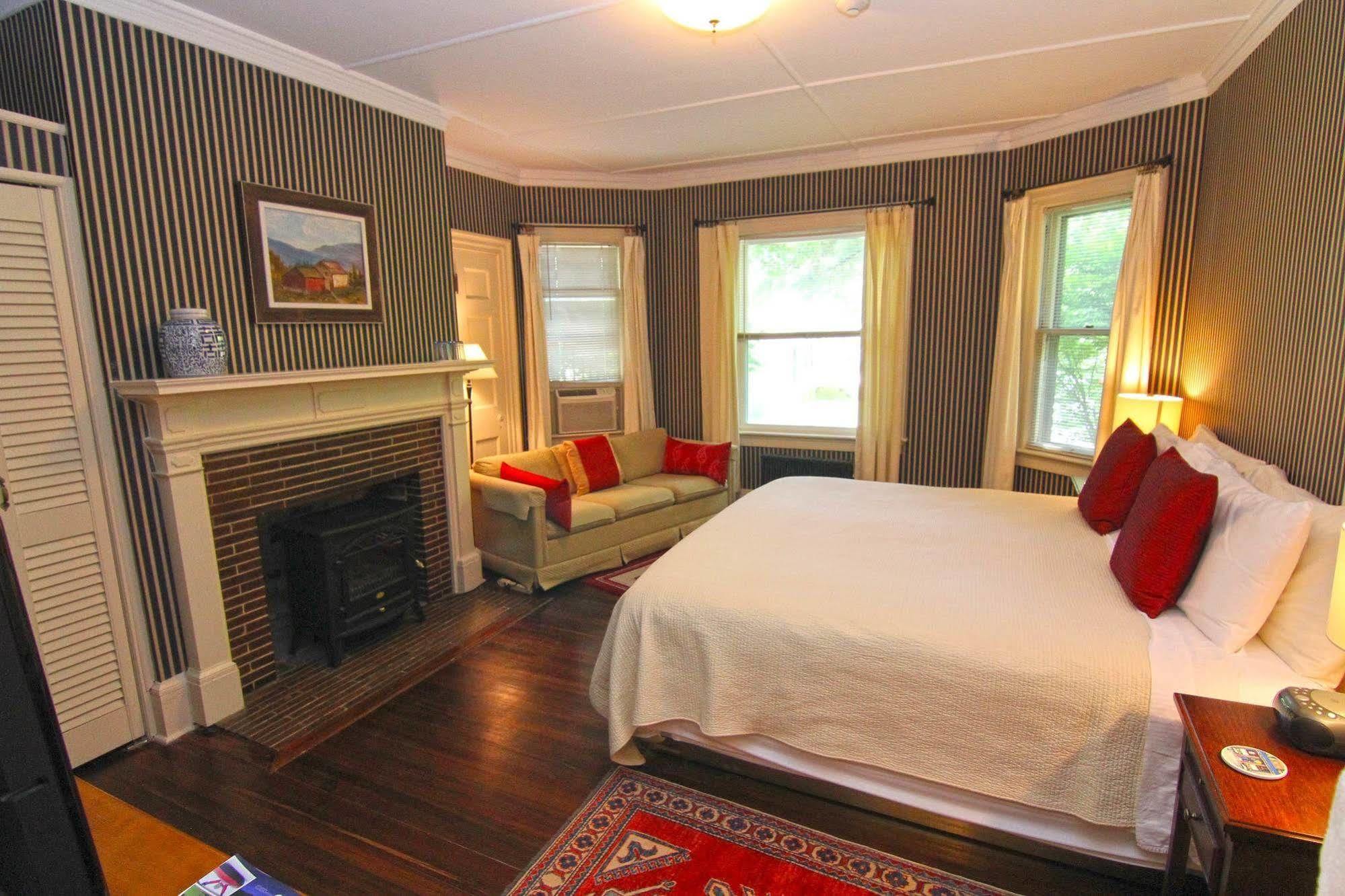 White Horse Inn Pittsfield Dış mekan fotoğraf