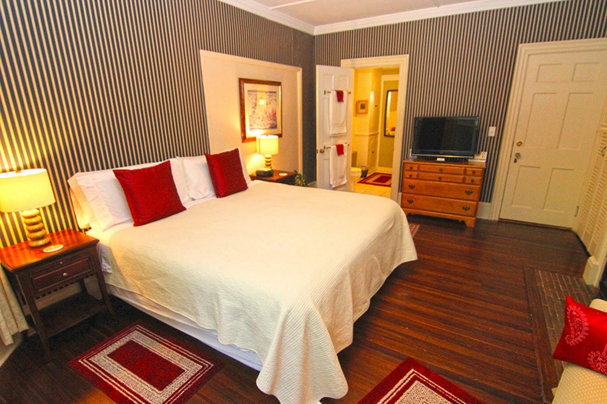 White Horse Inn Pittsfield Dış mekan fotoğraf